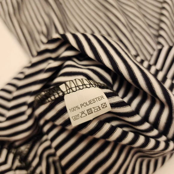 Striped Half Sleeve Top - Picture 11 of 12